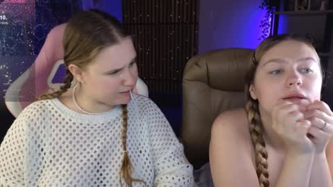 Snapshot of blush_ellie chatting on 12/14/24, 03:15 Ellie3 online show from 12/14/24, 03:15