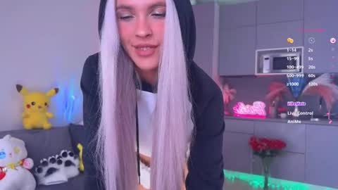 Mikki chan online show from 03/03/25, 07:43