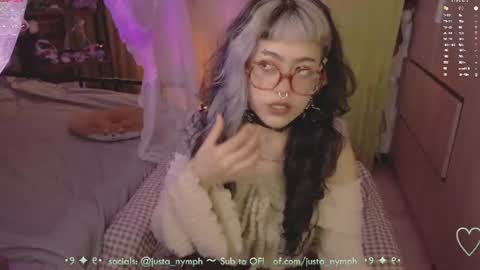 Snapshot of blushing_nymph chatting on 07/05/26, 12:06 Im Nym Justa nymph on twitter and IG online show from 07/05/26, 12:06