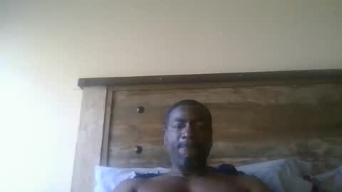 bluuthunder1914 online show from 01/15/26, 03:38