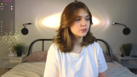 Erica online show from 01/25/25, 04:35