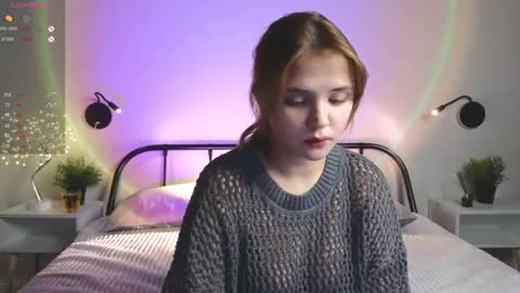 Erica online show from 02/10/25, 04:14