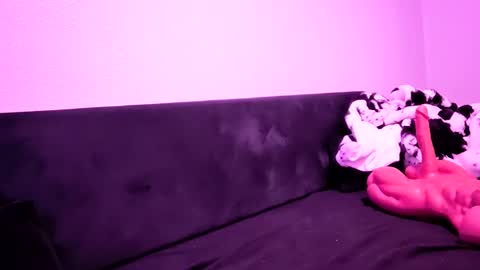 Snapshot of blzsugar chatting on 04/15/26, 12:06 BlzSugar online show from 04/15/26, 12:06