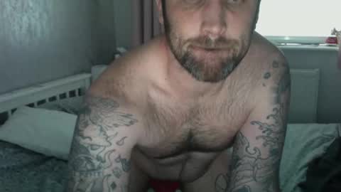 Snapshot of bmar1t1990 chatting on 11/22/25, 01:54 bmar1t1990 online show from 11/22/25, 01:54