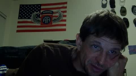 Snapshot of bmurray13kc2 chatting on 12/24/24, 10:33 bmurray13kc2 online show from 12/24/24, 10:33