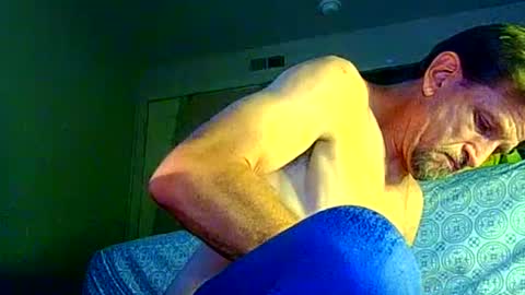 Snapshot of bmurray13kc2 chatting on 10/08/25, 06:11 bmurray13kc2 online show from 10/08/25, 06:11