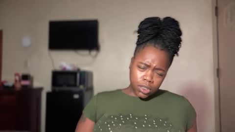       online show from 09/18/25, 05:37