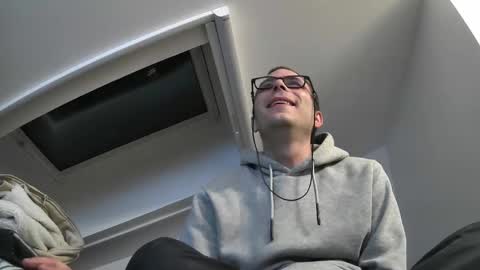 bo22222222 online show from 03/12/25, 10:50