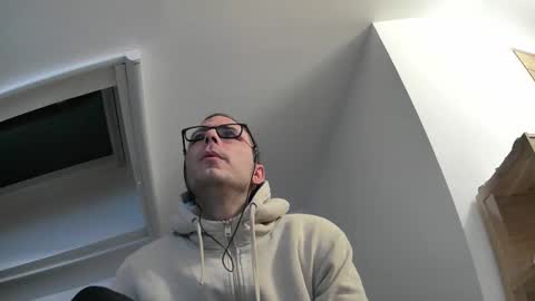 bo22222222 online show from 04/05/26, 08:11