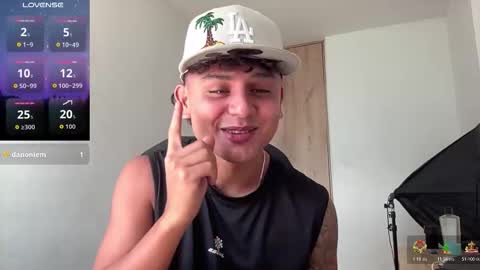 Bob  INDEPENDENT MODEL online show from 02/07/26, 03:49