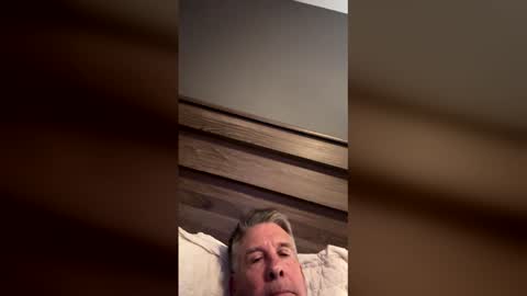 Snapshot of bobbo2828 chatting on 12/17/25, 09:48 bobbo2828 online show from 12/17/25, 09:48