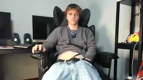 bobby72738 online show from 12/14/25, 05:02