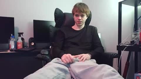 bobby72738 online show from 02/07/26, 03:54