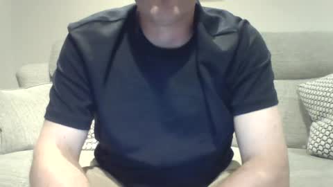 bobby_113 online show from 07/05/26, 12:17