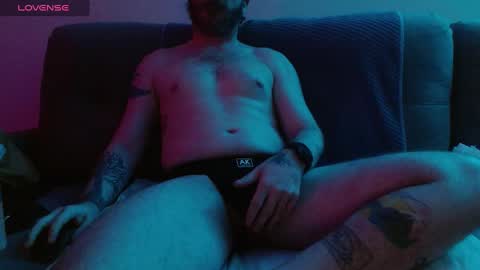 Bobby English online show from 09/30/25, 06:18