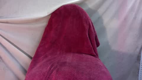 Snapshot of bobbyjune66 chatting on 01/04/25, 11:11 bobbyjune66 online show from 01/04/25, 11:11