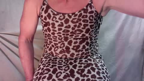 Snapshot of bobbyjune66 chatting on 02/07/25, 08:33 bobbyjune66 online show from 02/07/25, 08:33