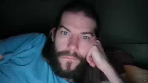 bobbysinger2009 online show from 12/19/25, 02:18