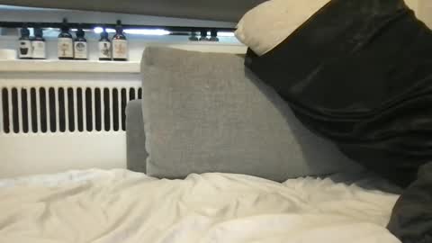 Snapshot of boblight221 chatting on 02/21/25, 06:26 boblight221 online show from 02/21/25, 06:26