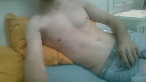 Snapshot of bobynike2024 chatting on 07/18/26, 04:00 boby online show from 07/18/26, 04:00