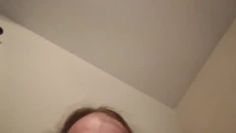 Snapshot of bodiedw chatting on 11/08/25, 09:35 bodiedw online show from 11/08/25, 09:35