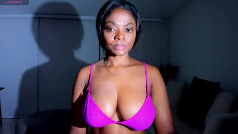 danna online show from 09/18/25, 09:44