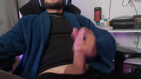 bodyking69 online show from 01/17/25, 07:27