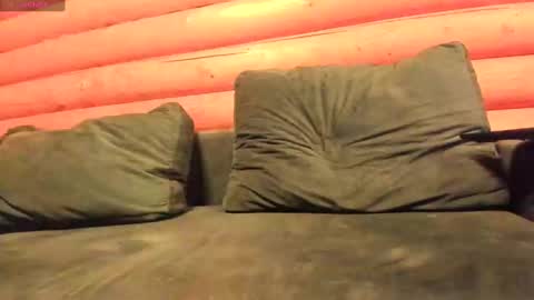 Nail and Olivia online show from 02/13/25, 02:20