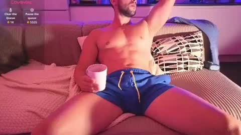 Snapshot of boiteasex chatting on 06/26/26, 05:23 boiteasex online show from 06/26/26, 05:23