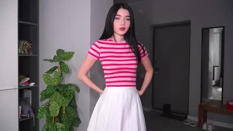 Akemi online show from 12/19/25, 05:58