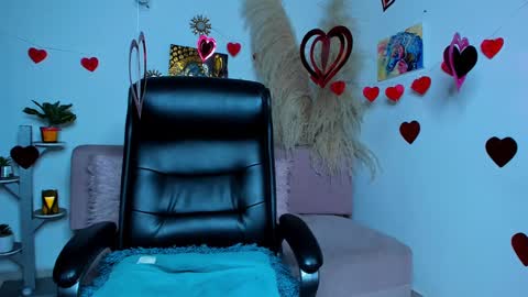  Salma Independent Model online show from 02/15/25, 01:10