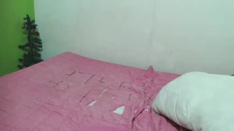 bombastic_darla online show from 10/27/25, 06:56