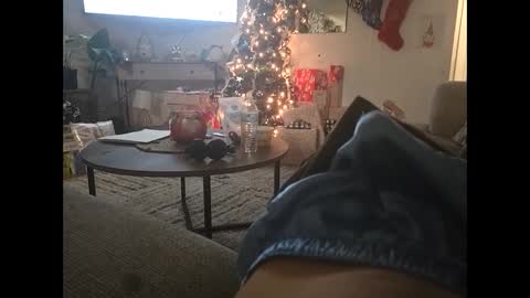 Snapshot of bombinshaman chatting on 12/18/24, 05:04 bombinshaman online show from 12/18/24, 05:04