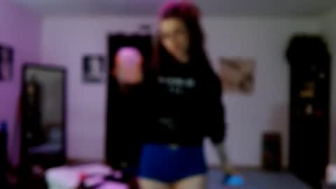 BombshellBaeby online show from 05/13/26, 08:55