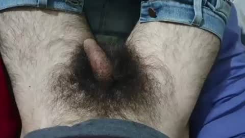 Im Bom - Tip if You Liked my Hairy Body - Private Show is Open - Read more about me in the bio below online show from 07/19/26, 10:08