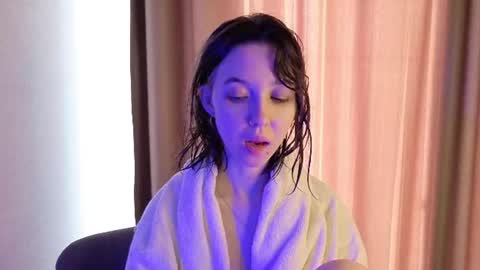 Snapshot of bondi_star chatting on 07/03/26, 01:06 bondi_star online show from 07/03/26, 01:06