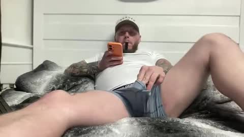 Snapshot of boner4you1994 chatting on 04/29/26, 06:06 boner4you1994 online show from 04/29/26, 06:06