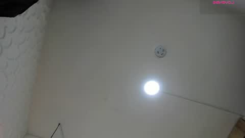 Snapshot of bonet_iris chatting on 07/14/26, 11:05 bonet_iris online show from 07/14/26, 11:05