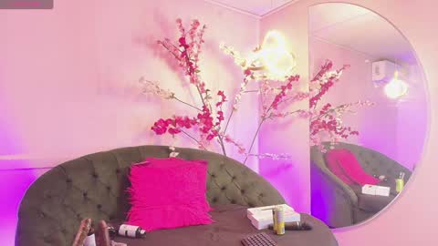 bonieklent online show from 02/01/25, 09:11