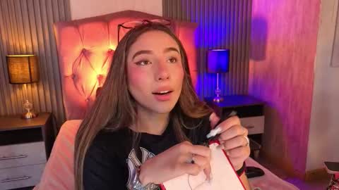 bonnali_lune online show from 02/21/26, 08:32