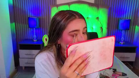 bonnali_lune online show from 03/27/26, 05:13