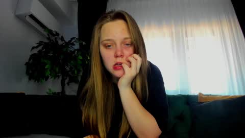 Bonnie online show from 02/23/25, 07:33