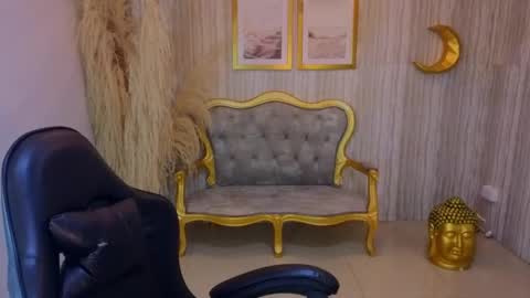 Bonnie  online show from 05/25/26, 12:33