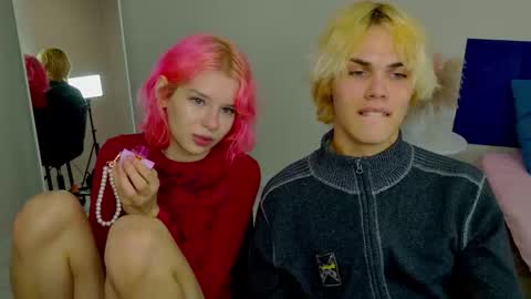 Jessy  Mark online show from 10/20/25, 05:13