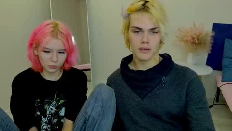 Jessy  Mark online show from 10/21/25, 05:13