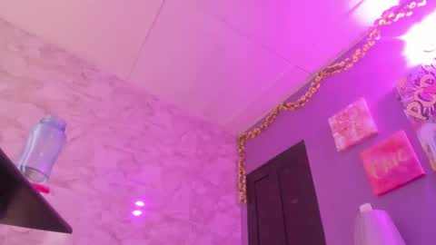 Bonnie online show from 12/11/24, 02:44