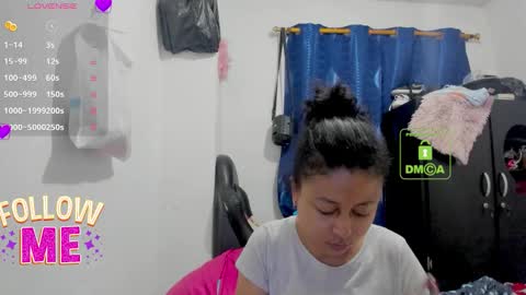 bonnie lam  hello welcome to my room I hope you have fun and you can reach your maximum pleasure here with me online show from 09/14/25, 02:44