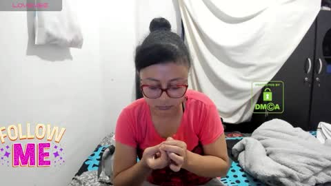 bonnie lam  hello welcome to my room I hope you have fun and you can reach your maximum pleasure here with me online show from 10/11/25, 03:06