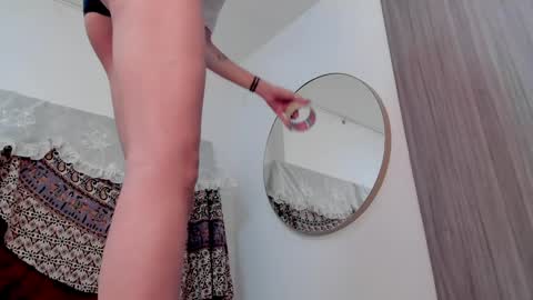   online show from 04/11/26, 12:15