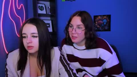 Snapshot of bonniemuse_ chatting on 03/20/26, 06:02 Bonnie online show from 03/20/26, 06:02